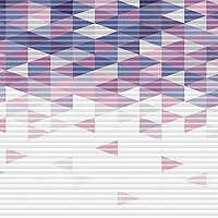 Nahaufnahme eines Wabenplissees mit geometrischem Dreiecksmuster in Violett- und Rosatönen, Dessin „Arctic Violett“.