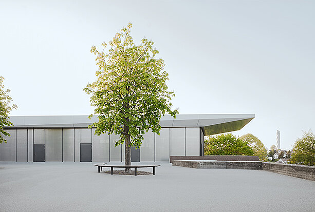 Metallbehang s_enn am Berufsschulzentrum in Rottweil