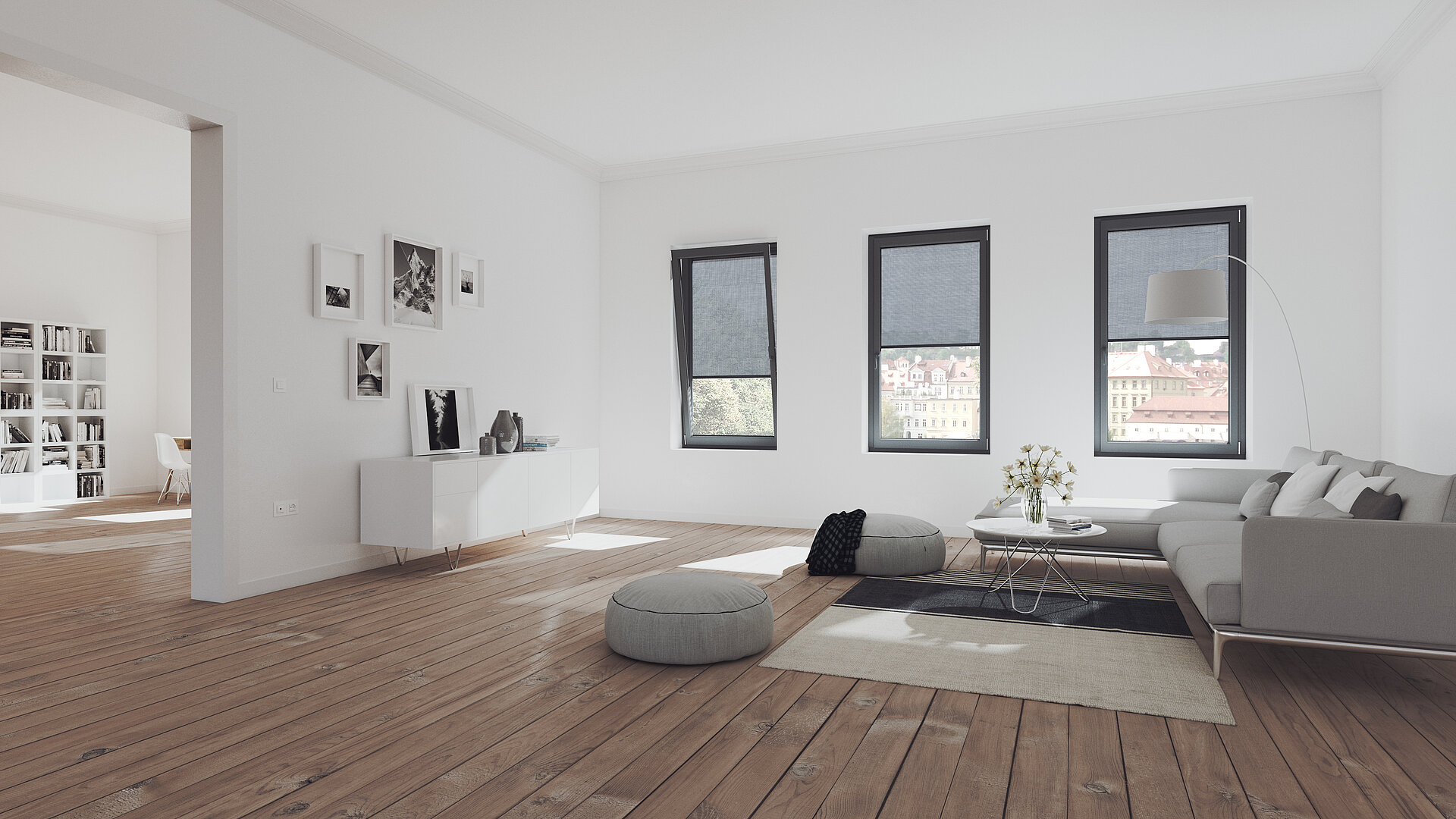 Außenrollos Solix als Sonnenschutz an den Fenster im Wohnzimmer