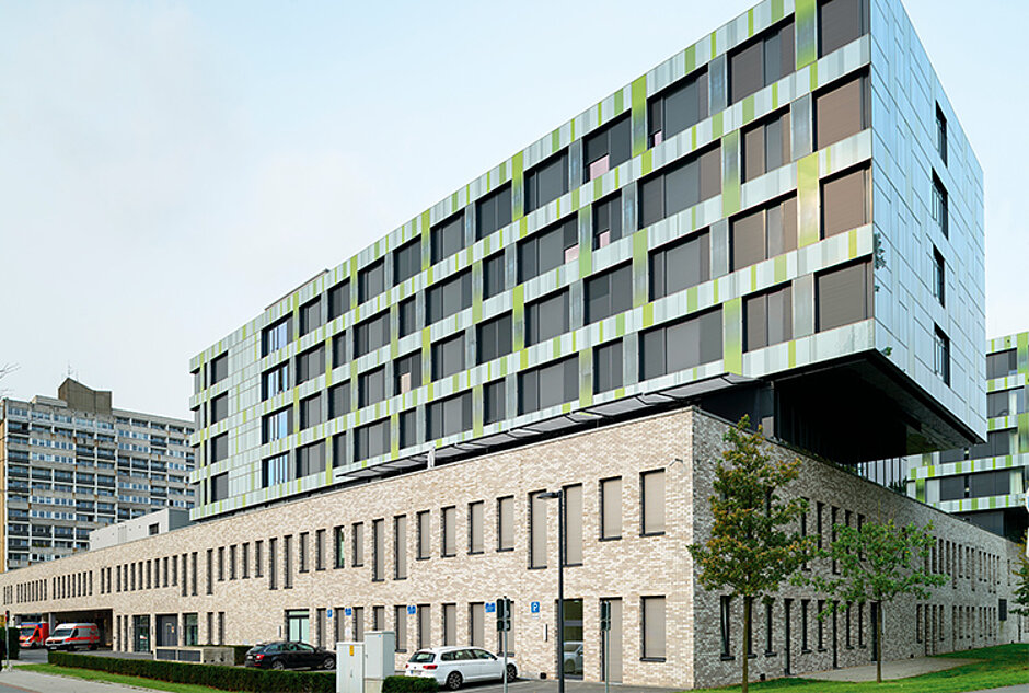 Metallbehang s_onro am Klinikum in Hannover