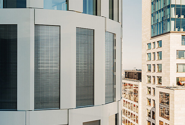 Metallbehang s_enn am Upper West in Berlin