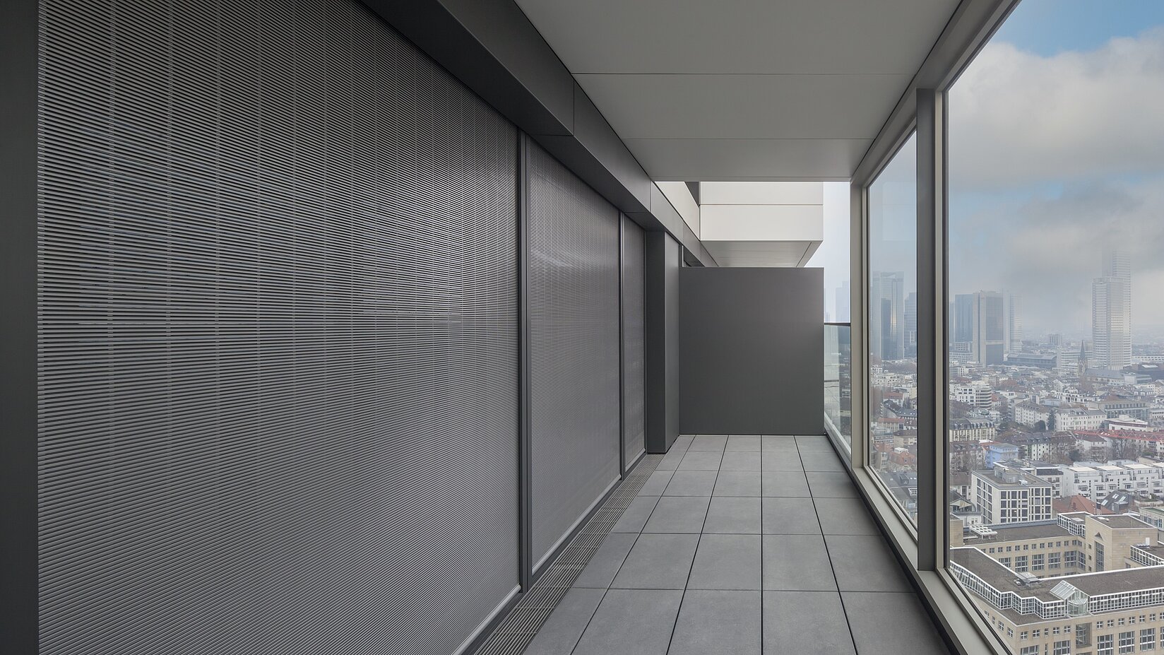 [Translate to Französisch:] MHZ S_Enro MG Dunkelgrau 