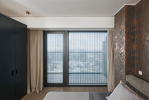 Metallbehang s_enro am one fourty west in Frankfurt