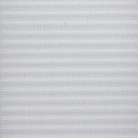 Nahaufnahme eines hellen Wabenplissees mit feiner horizontaler Struktur „Bamboo“.