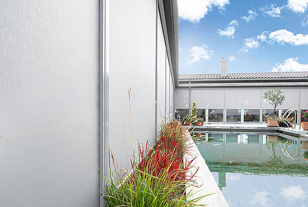 Fenstermarkise zip_2.0 am Einfamilienhaus in Bayern