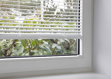 [Translate to Französisch:] MHZ Glasleiste Spannschuh Twinline