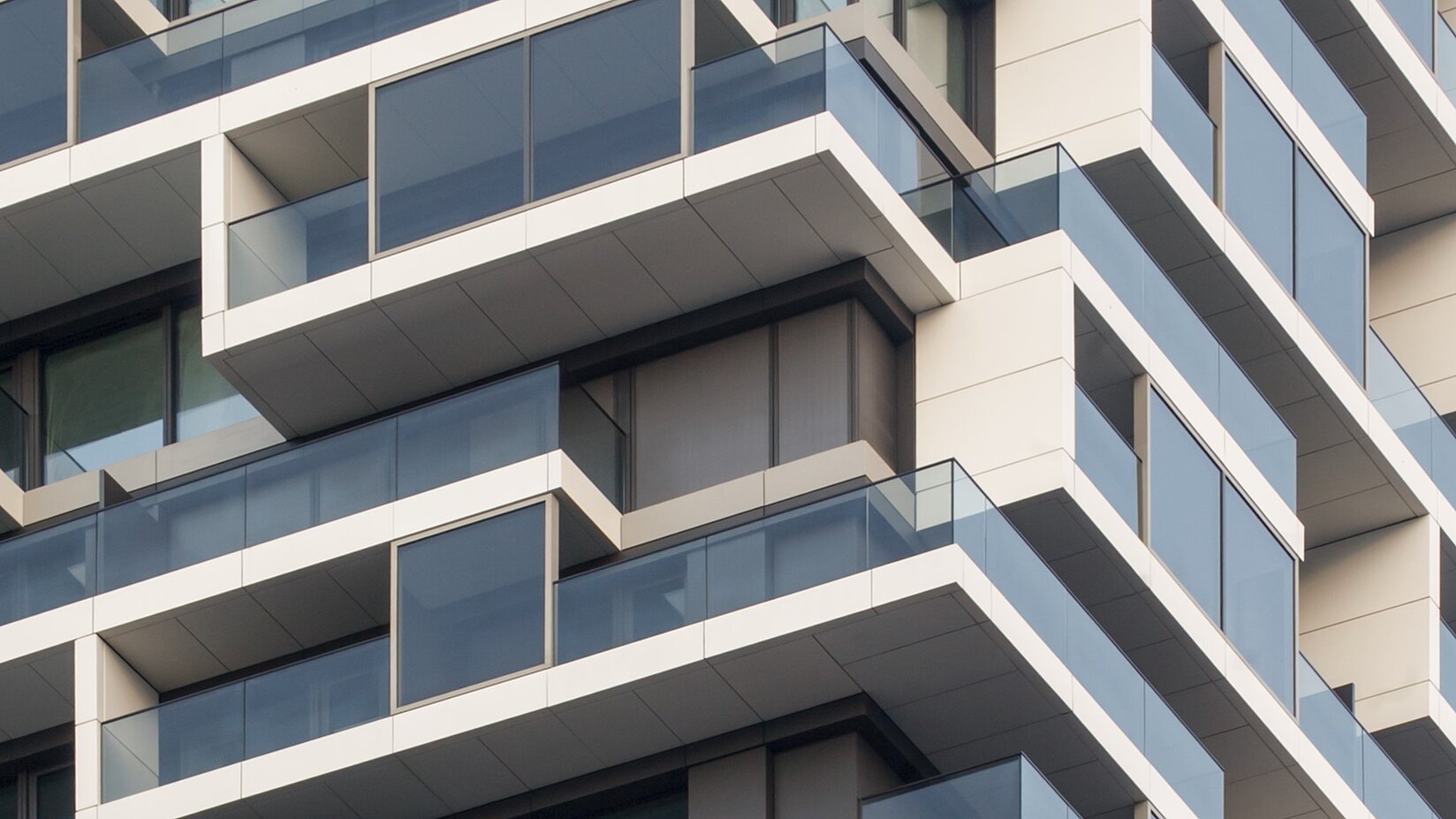 [Translate to Französisch:] MHZ S_Enro Gebäude Aussen Nahaufnahme