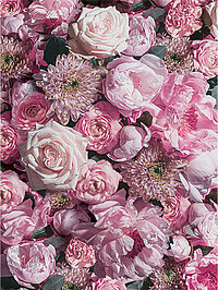 Detailreiches Blumenmuster mit rosa Rosen und Pfingstrosen als dekoratives Rollodesign