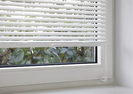 [Translate to Französisch:] MHZ Klemmträger Twinline